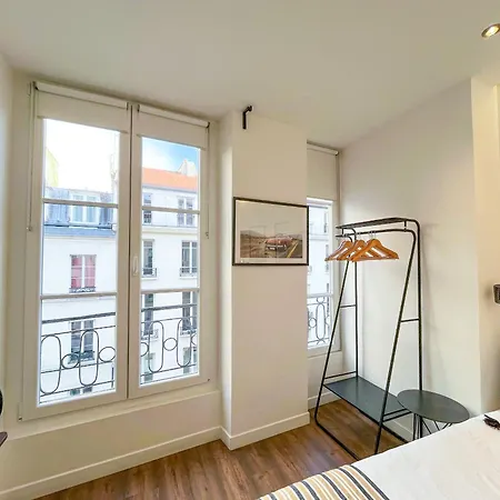 Urbanflat 208 - Beautiful In The Center Of *